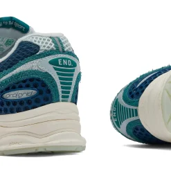 Saucony END. X ProGrid Triumph 4|Donna Retro Tech|Grid