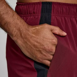 Saucony Uomo Outpace 7" Short|Uomo Abbigliamento|Abbigliamento